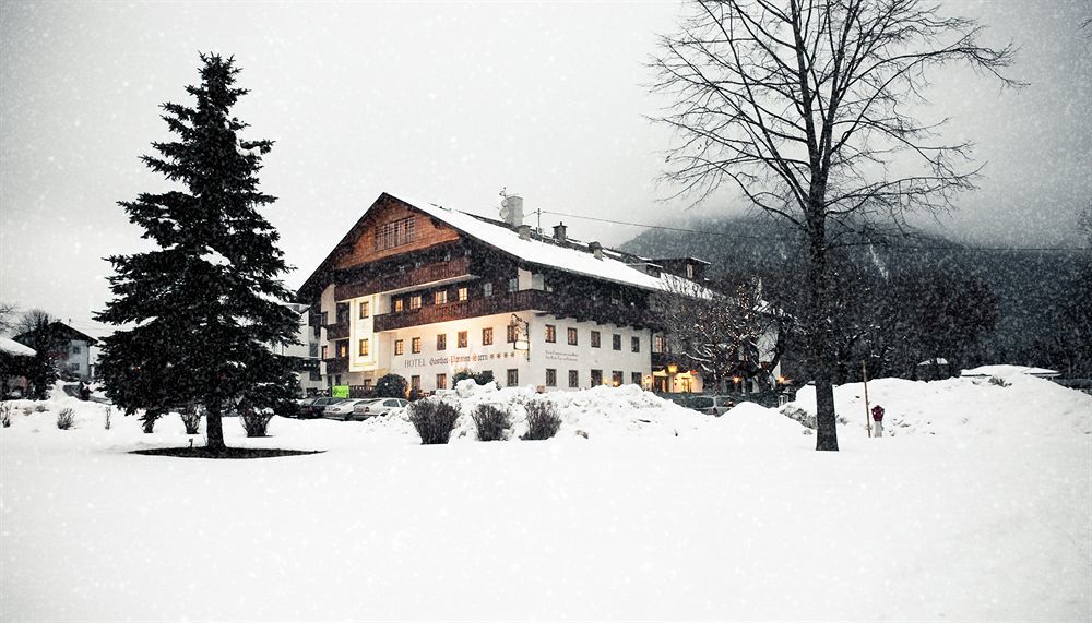 Der Stern - Nachhaltiges Wirtshaus Und Landhotel Seit 1509 Общайг Екстериор снимка